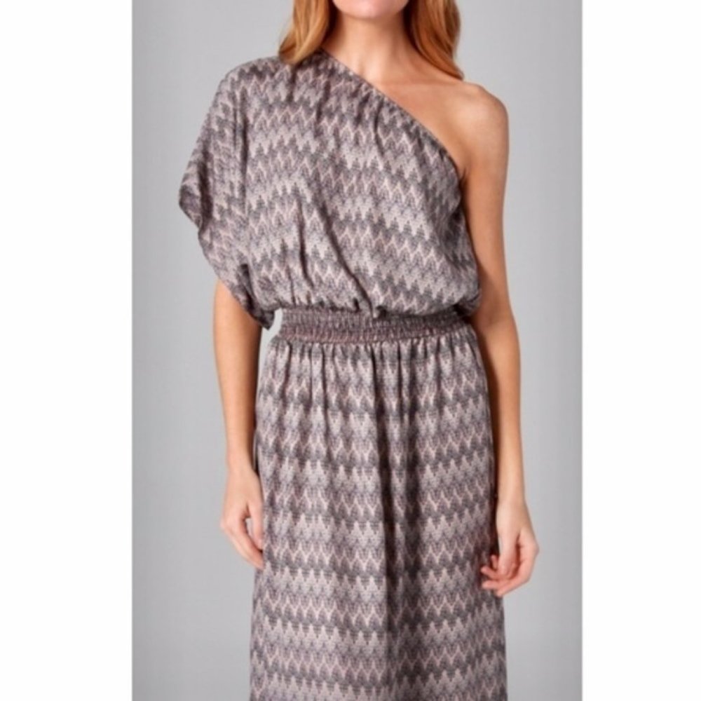 Tbags Los Angeles One Shoulder maxi Dress size S